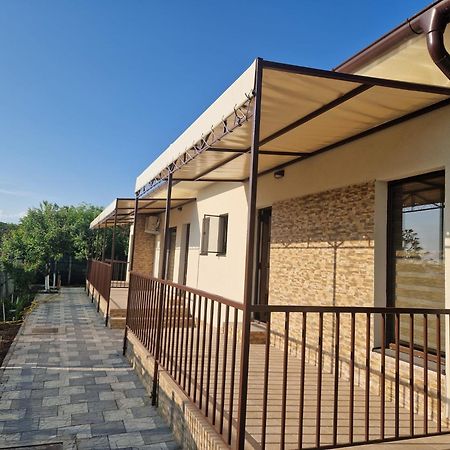Camere De Inchiriat Cris&Dia Ефорие Суд Екстериор снимка