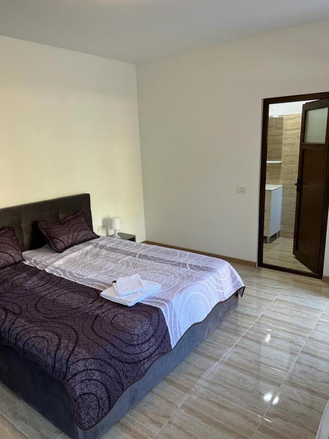 Camere De Inchiriat Cris&Dia Ефорие Суд Екстериор снимка