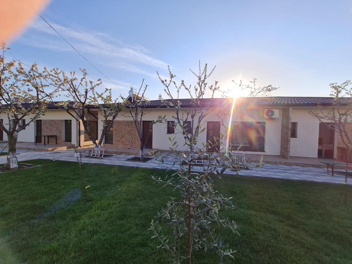 Camere De Inchiriat Cris&Dia Ефорие Суд Екстериор снимка